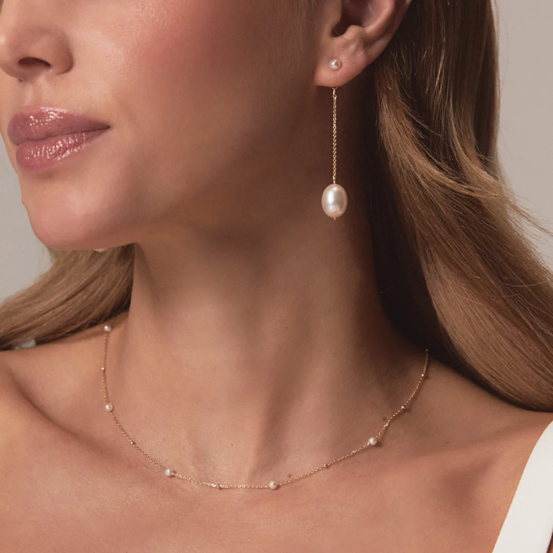 Gold Five Pearl Satellite Necklace - Image 4