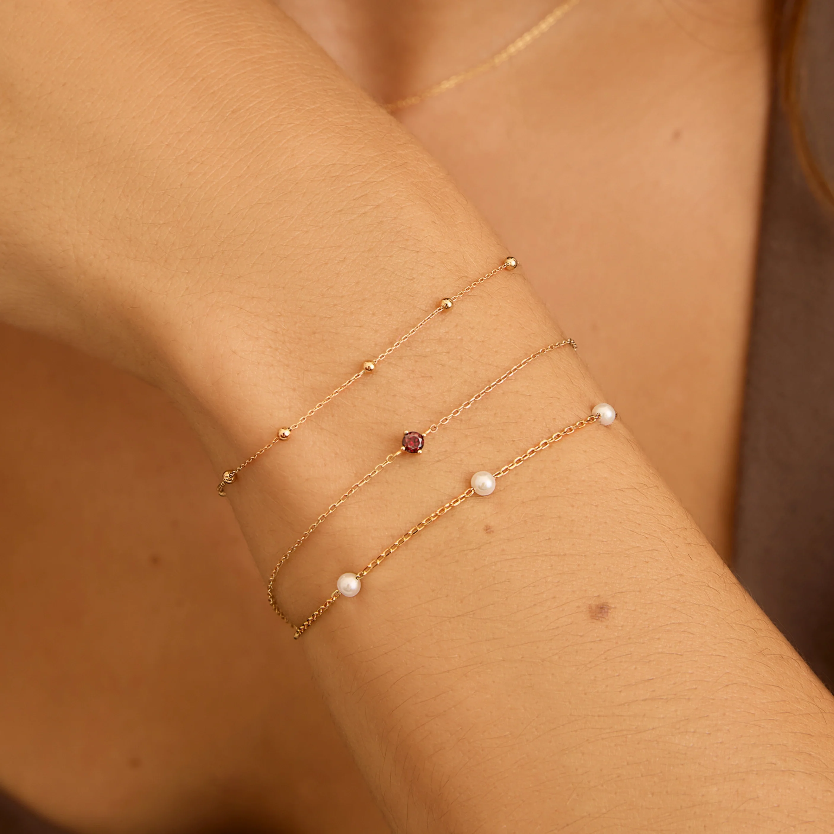 Gold Five Small Pearl Bracelet - Image 5