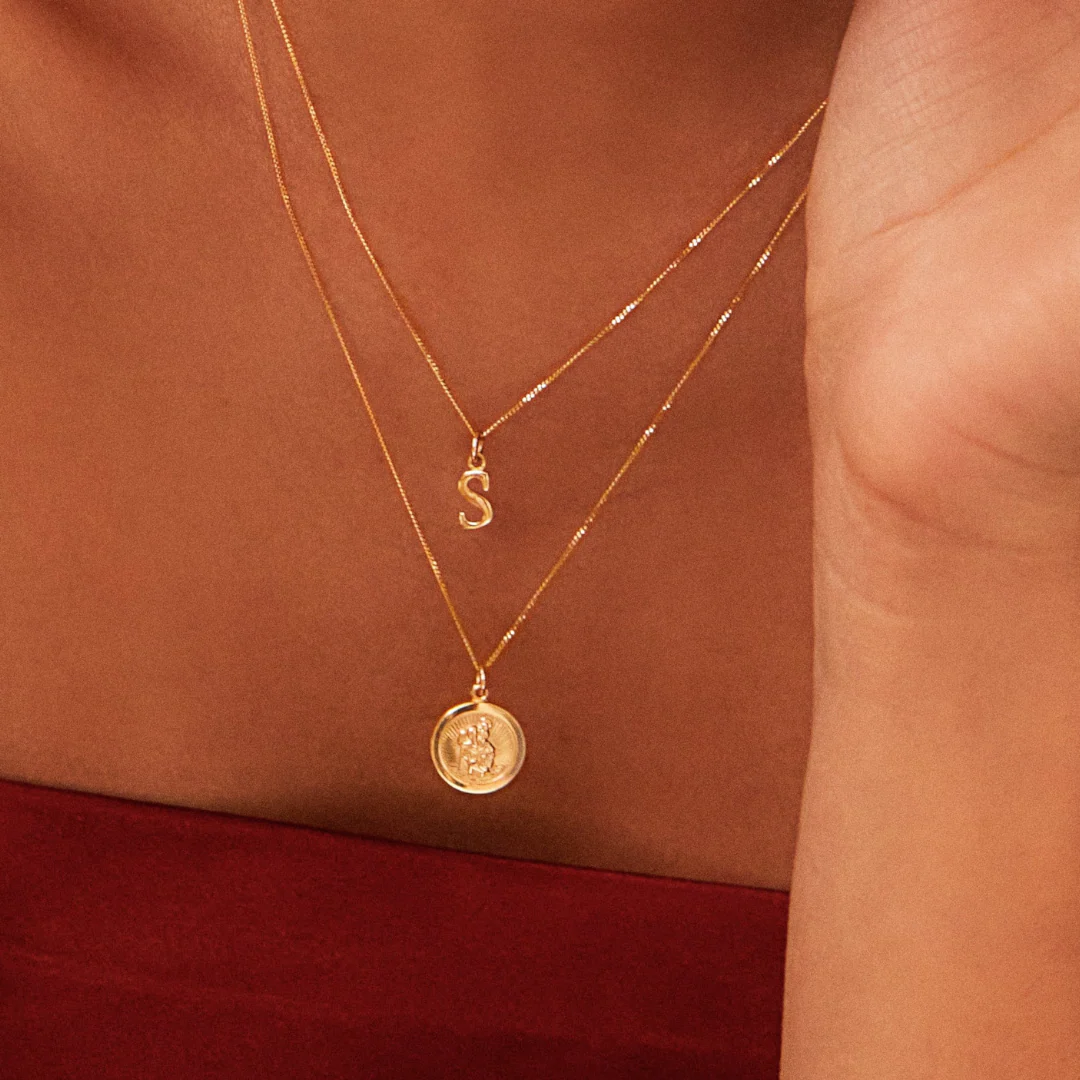 Gold Individual Curve Initial Charm - Image 6