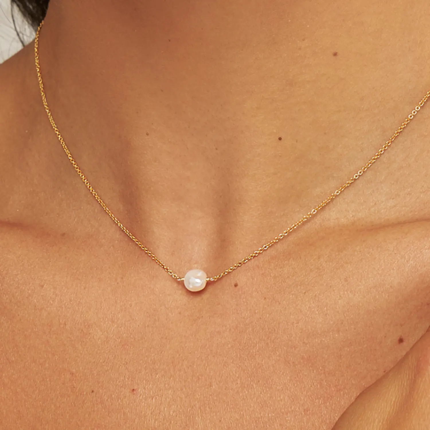 Gold Single Baroque Pearl Choker - Image 2