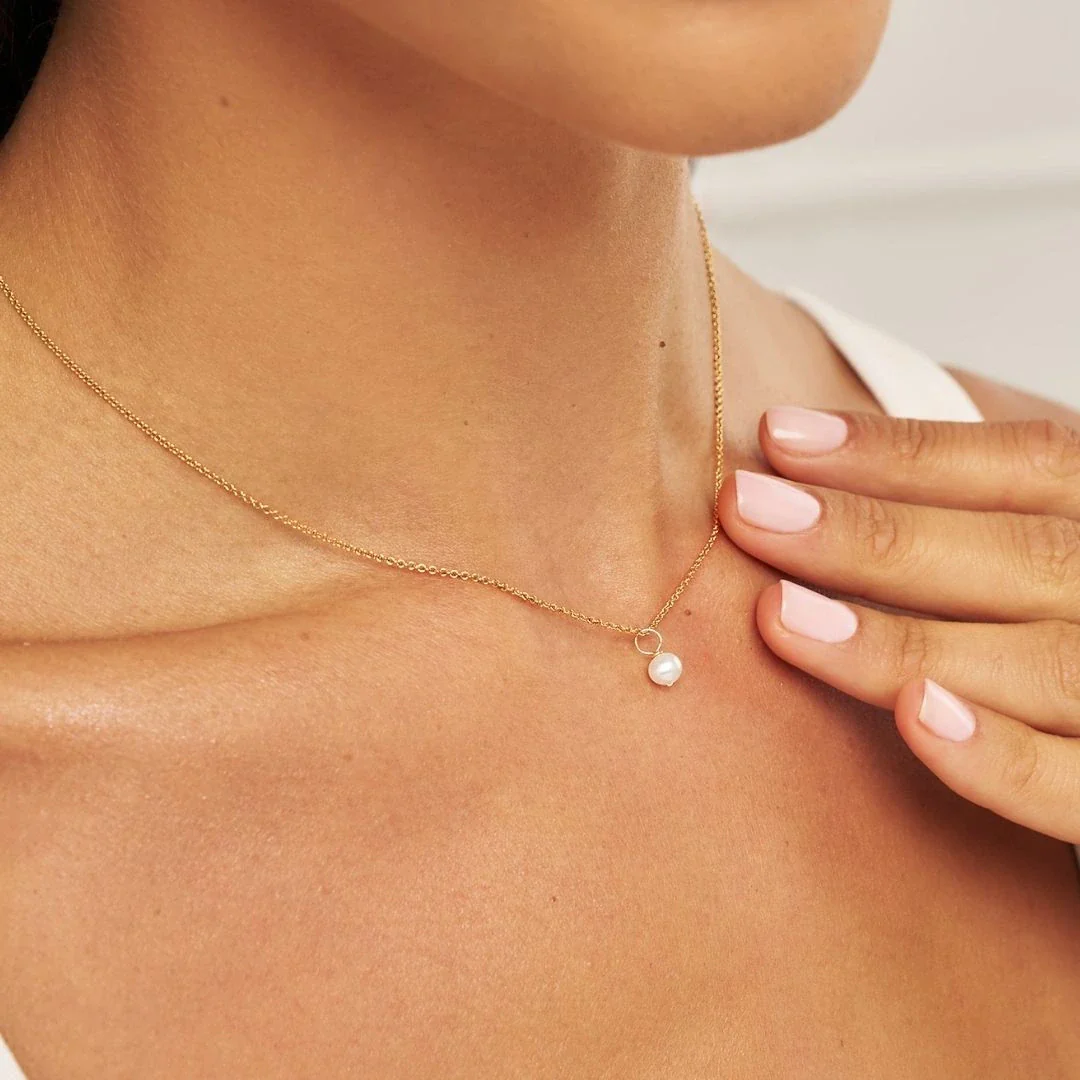 Gold Single Pearl Necklace - Image 2