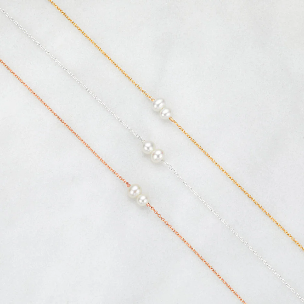 Gold Six Pearl Choker - Image 4