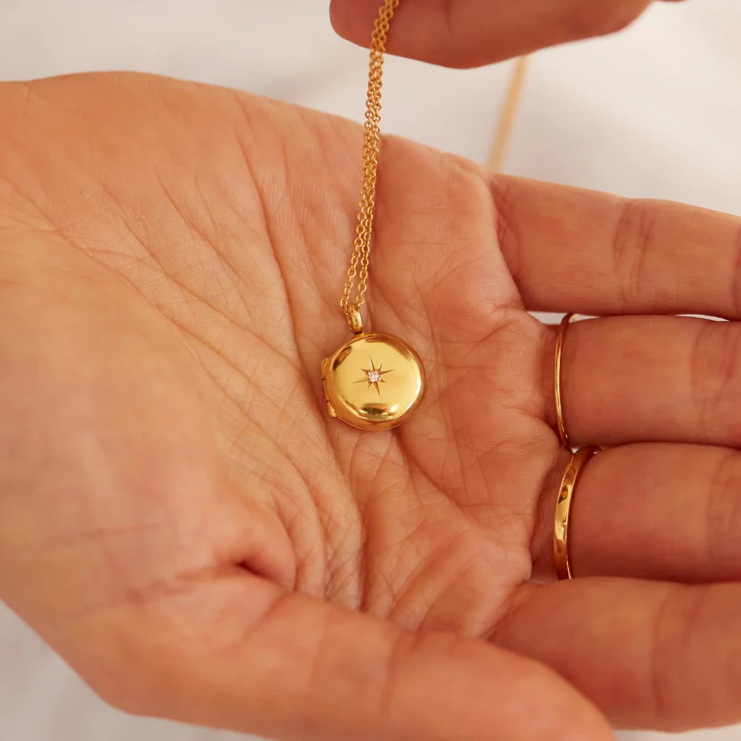 Gold Small Round Diamond Locket Necklace - Image 7