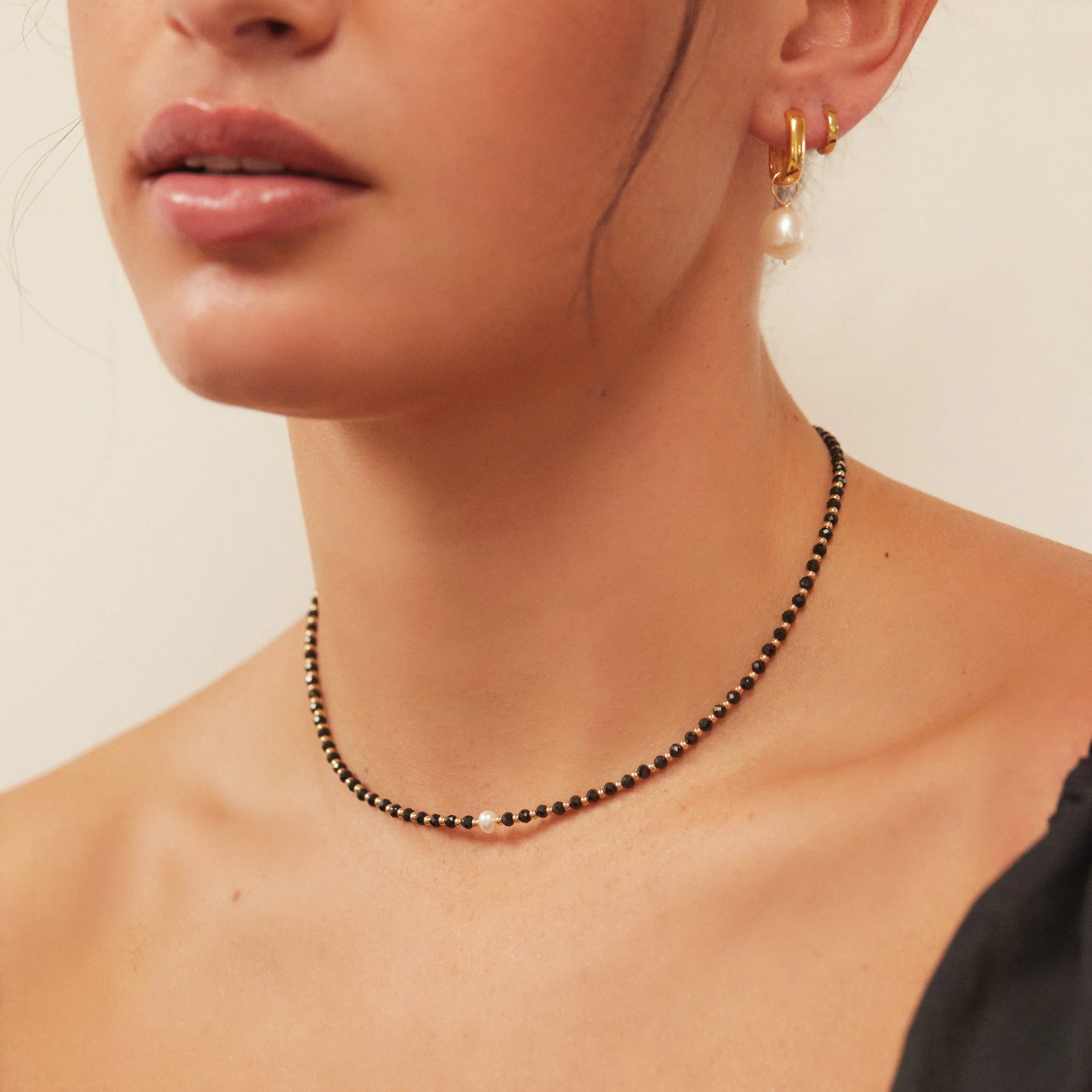 Gold Spinel Gemstone Choker - Image 2