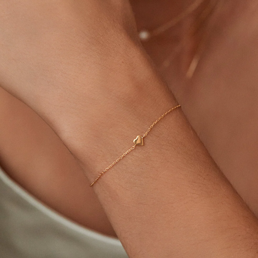 Gold Tiny Heart Bracelet - Image 2