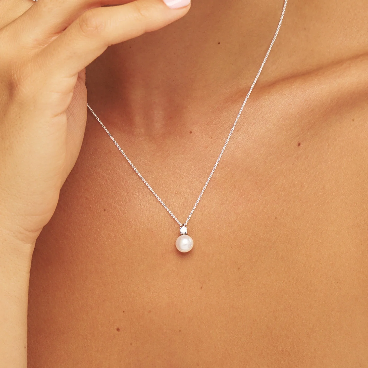 Silver Diamond Style and Pearl Necklace - Image 2