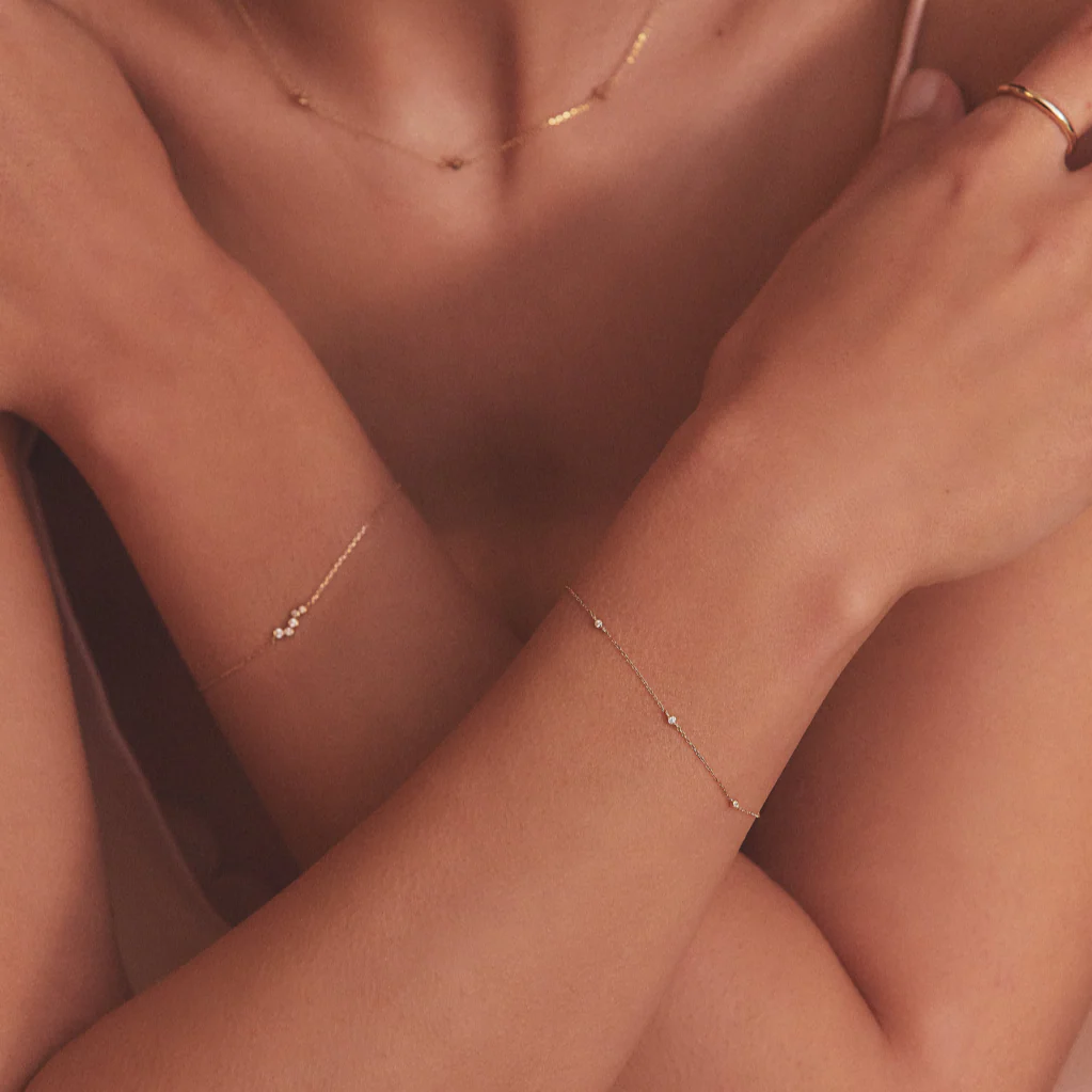 Silver Diamond Style Wave Bracelet - Image 4