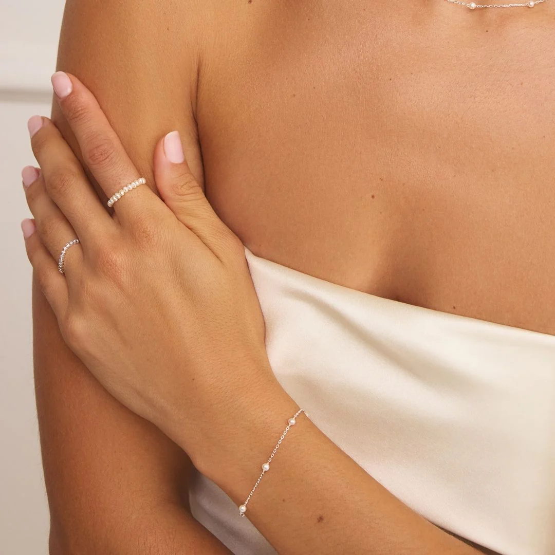 Silver Five Small Pearl Bracelet - Image 4