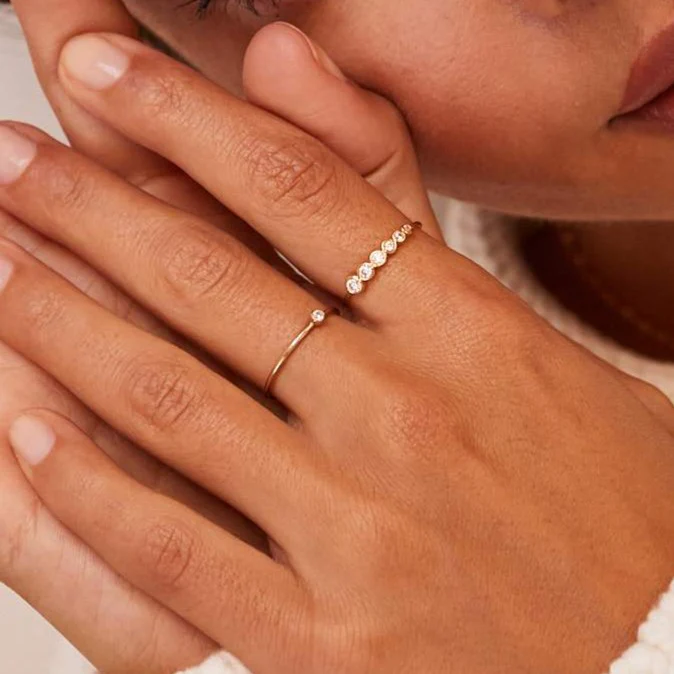 Silver Graduated Diamond Style Stacking Ring - Image 4