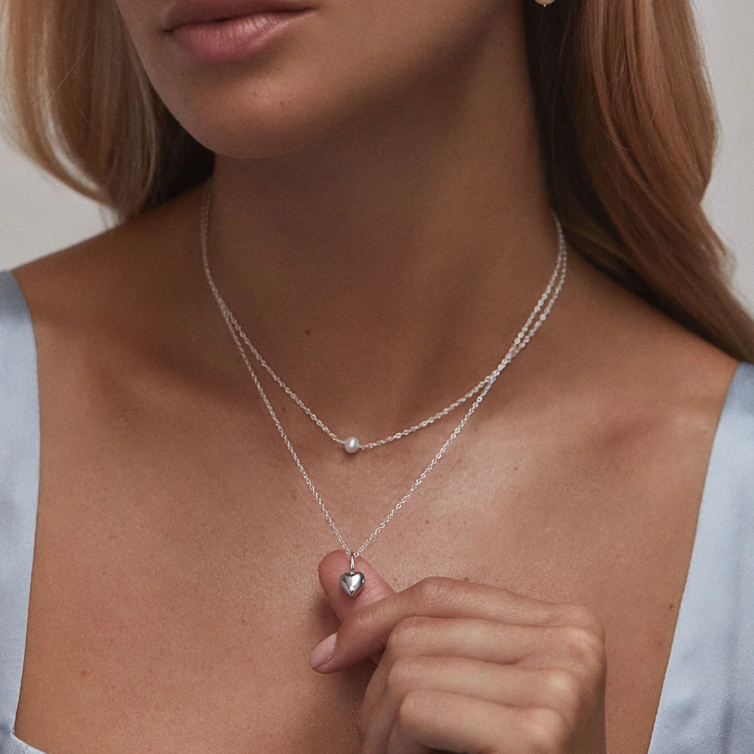 Silver Heart Pendant Necklace - Image 3