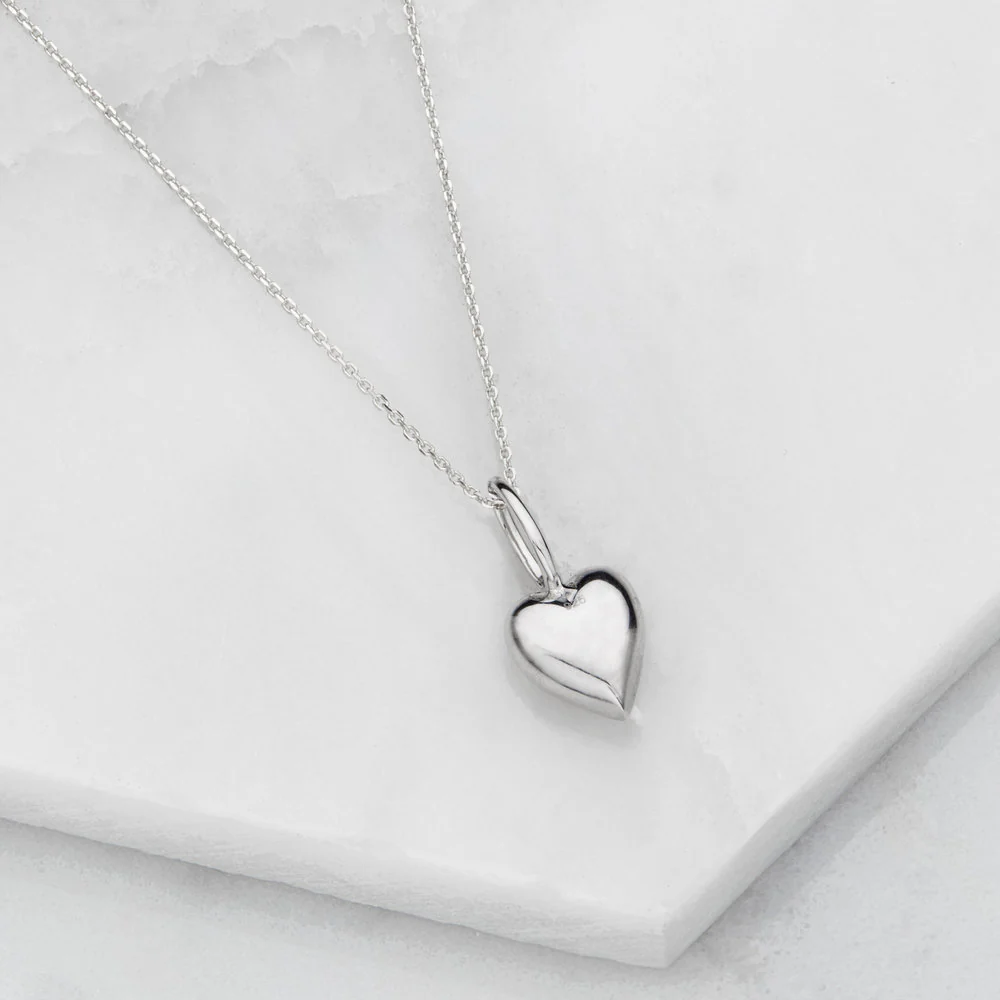 Silver Heart Pendant Necklace - Image 4