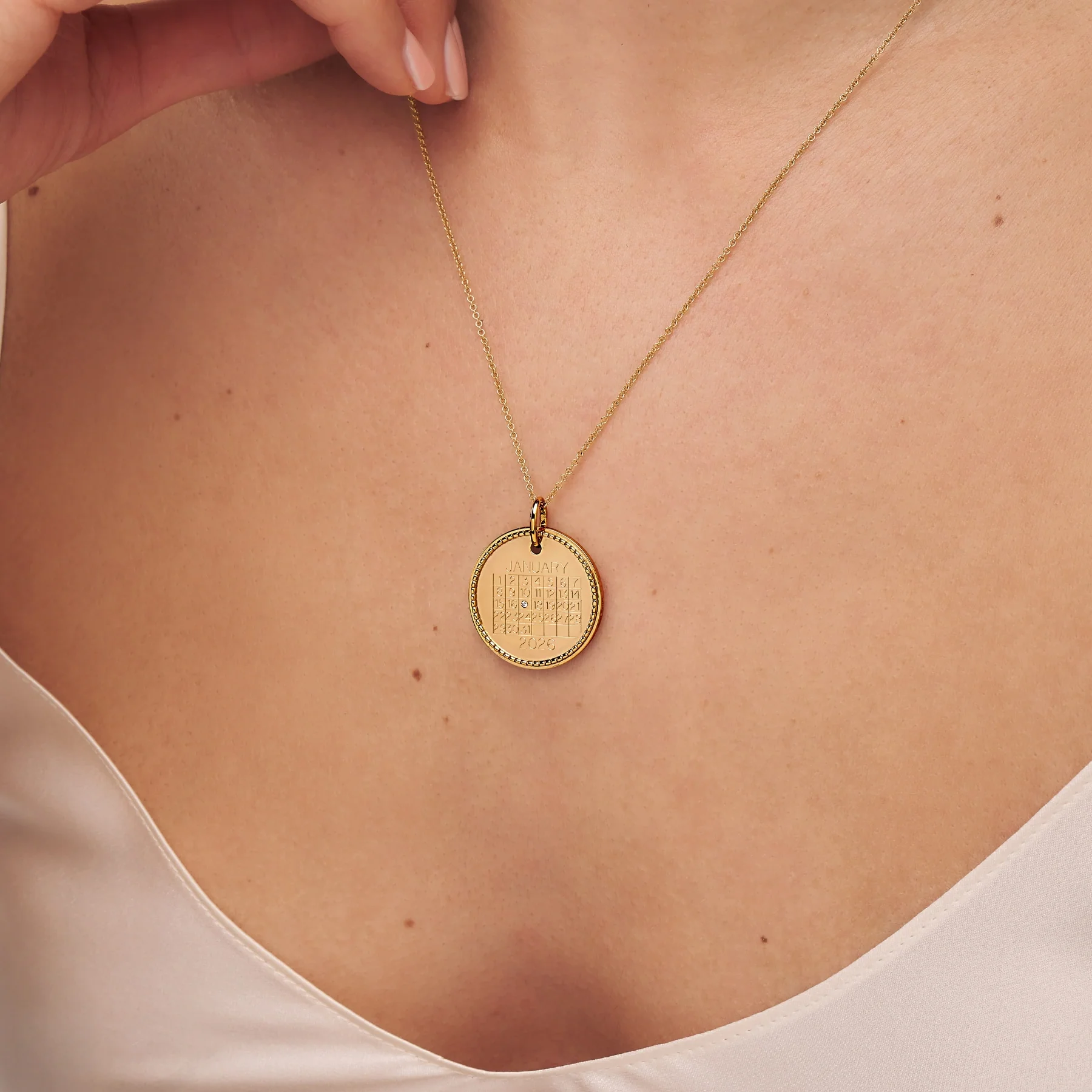 Silver Large Personalised Calendar Rope Disc Necklace - Image 2