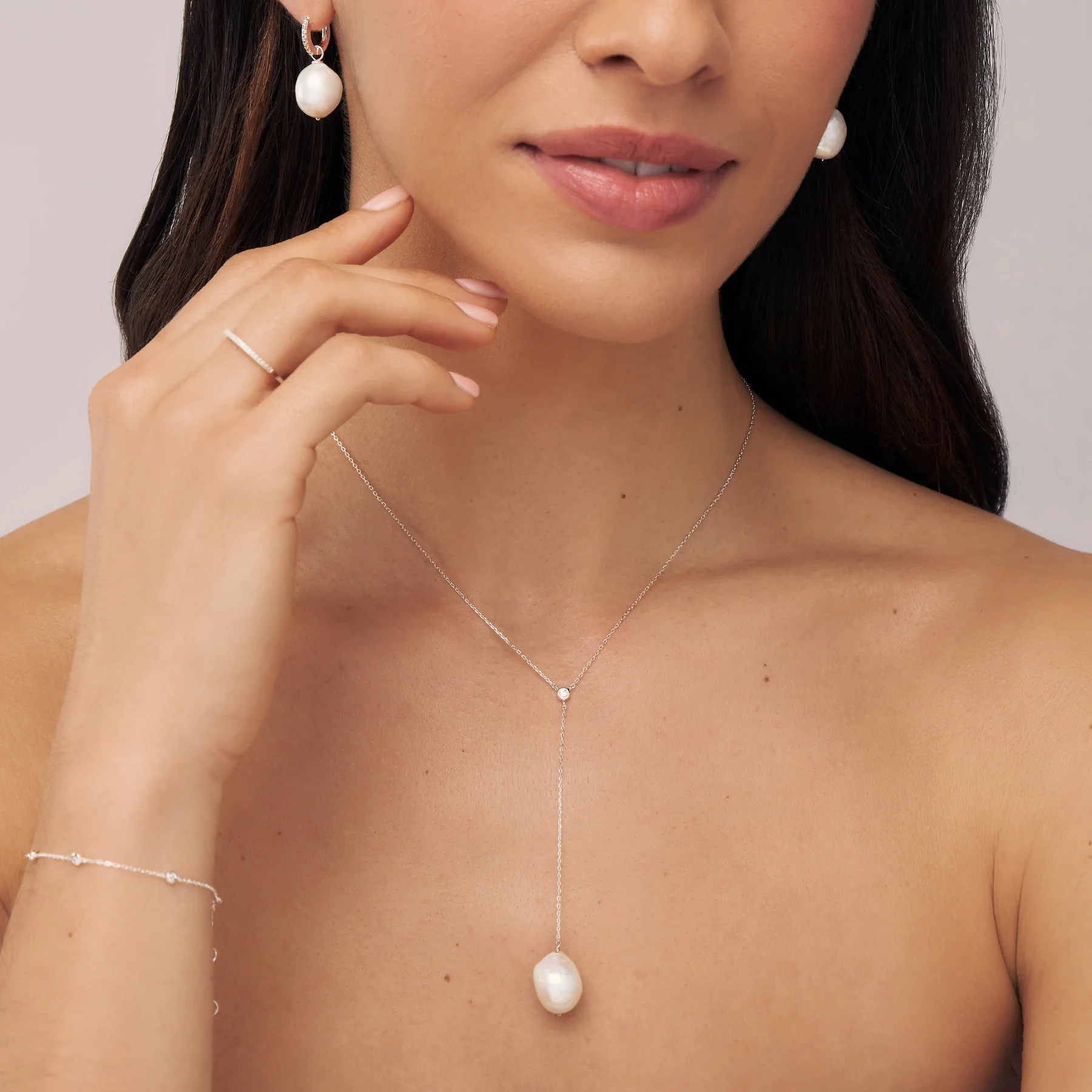 Silver Single Diamond Style Baroque Pearl Lariat Necklace - Image 4