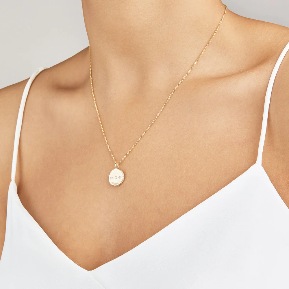Silver Small Diamond Style Disc Necklace - Image 8