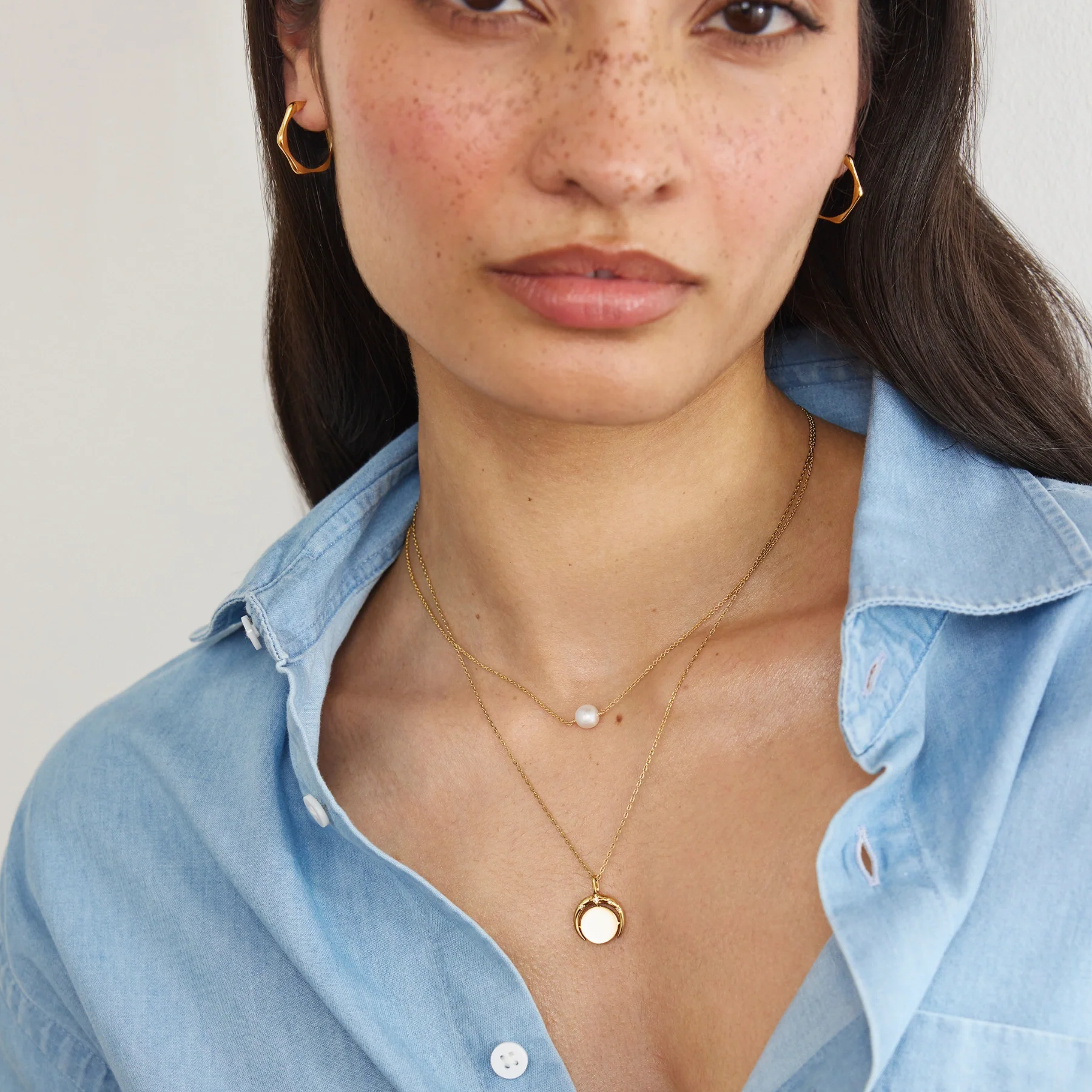 Silver Star Spinning Disc Necklace - Image 5