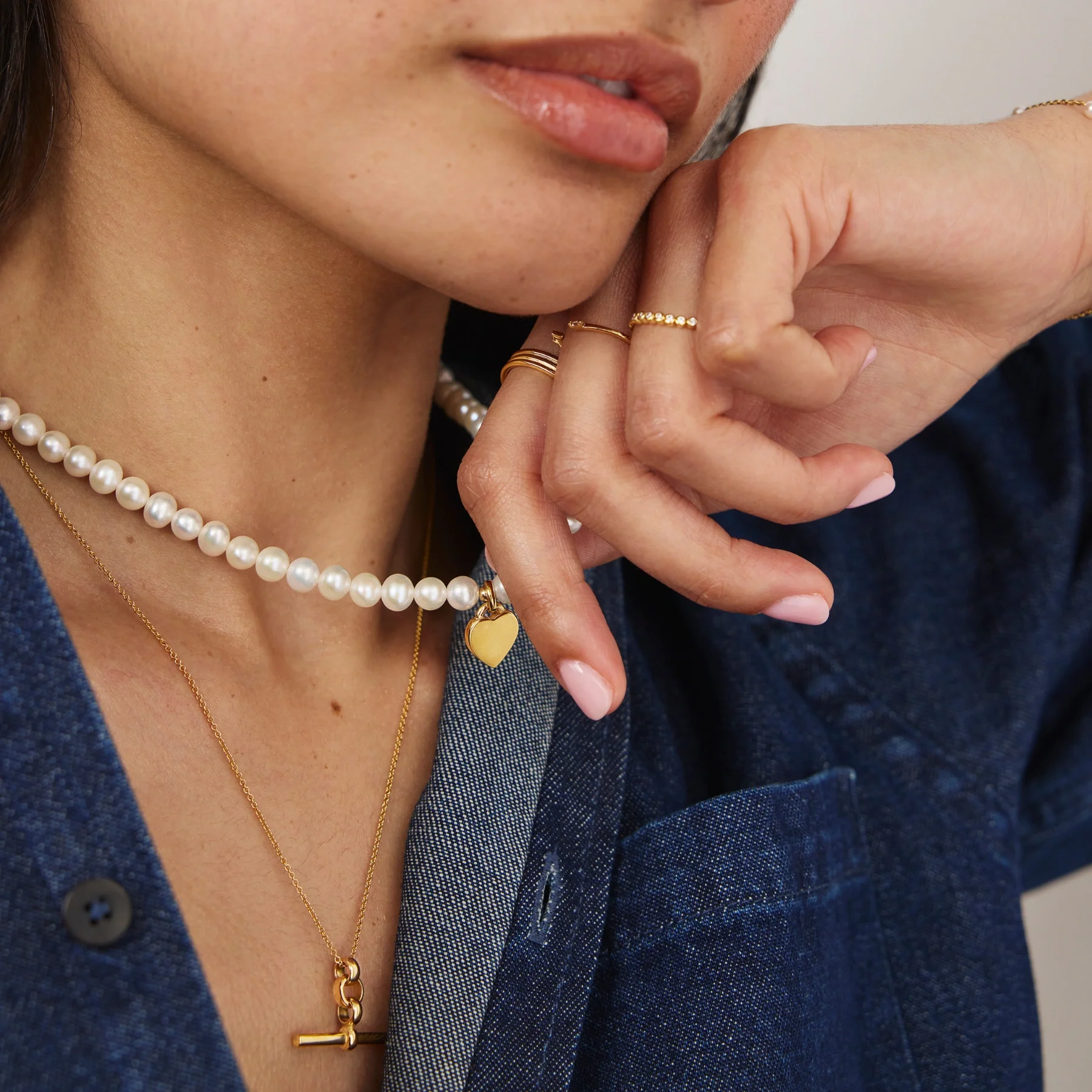Gold Large Pearl Personalised Heart Necklace - Image 5