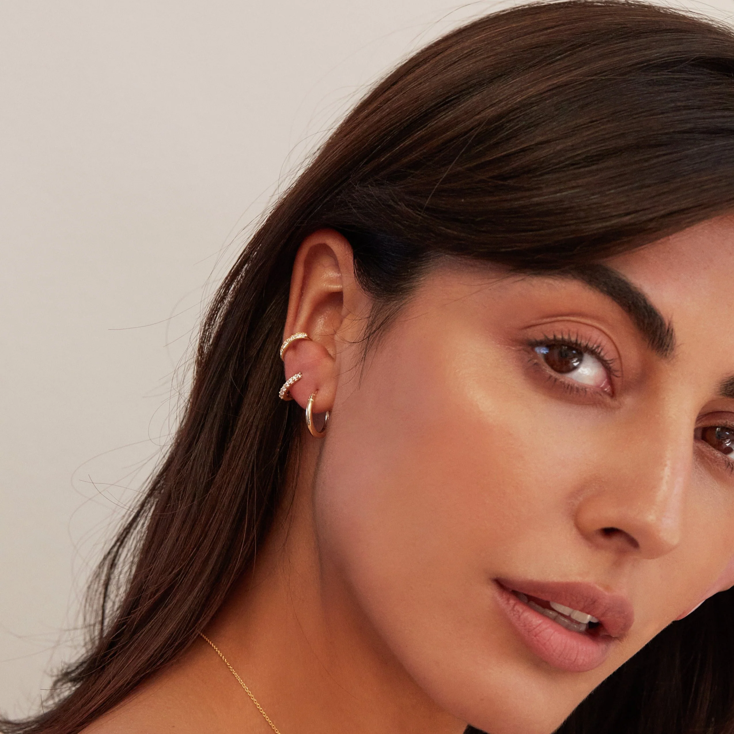 Silver Thick Diamond Style Ear Cuff - Image 3