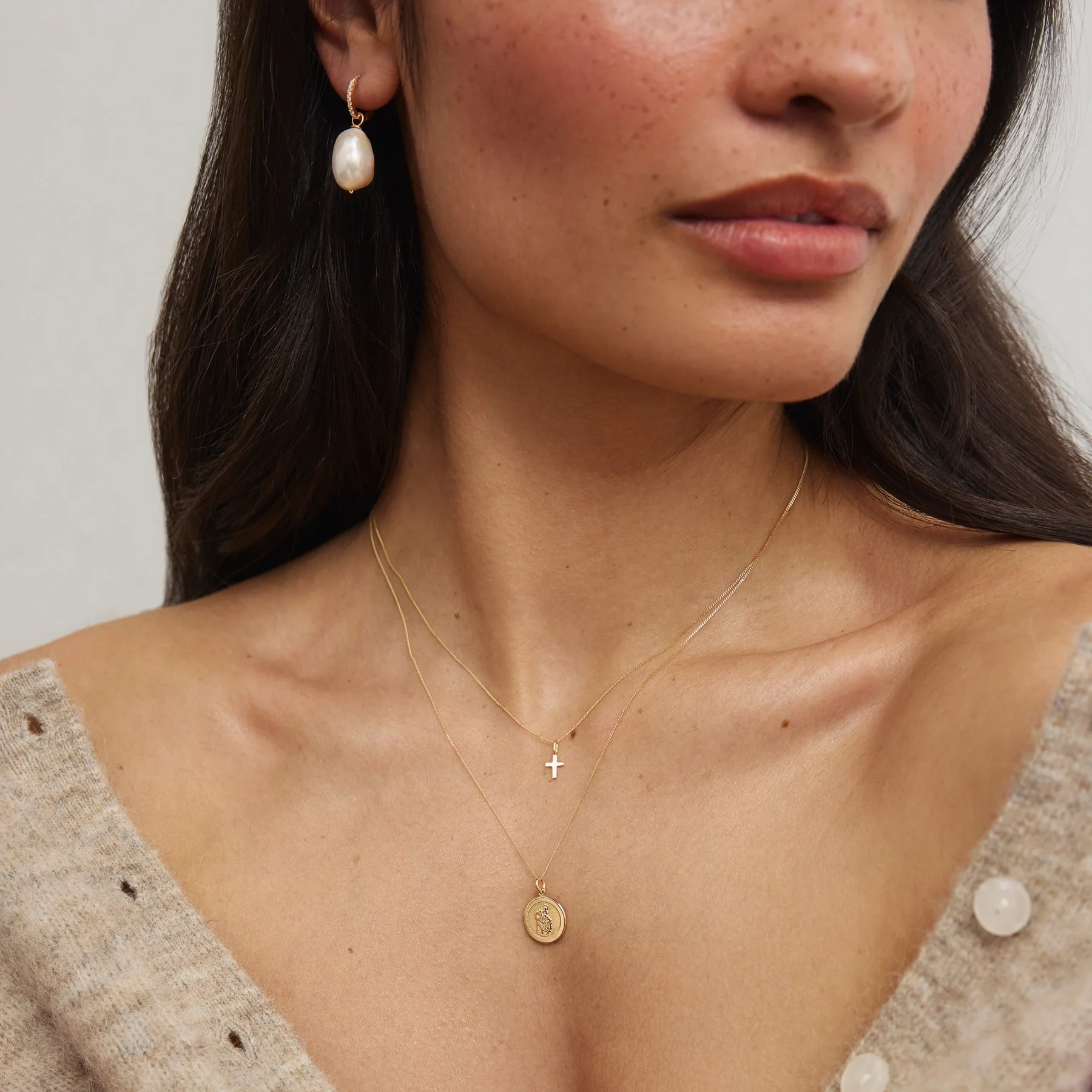 Solid Gold Small Round St Christopher Medallion Necklace - Image 3