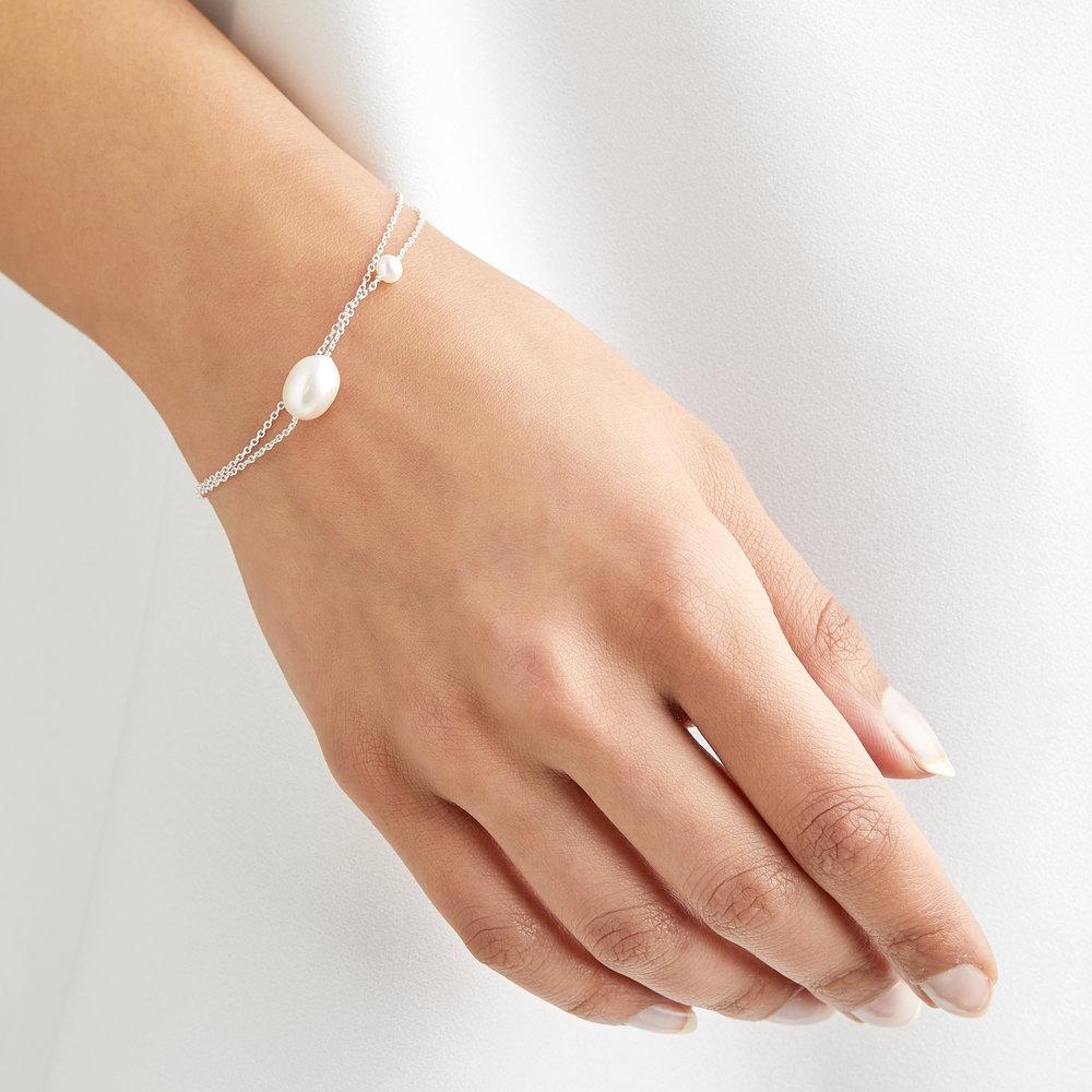 Solid White Gold Layered Large and Small Pearl Bracelet - Image 2